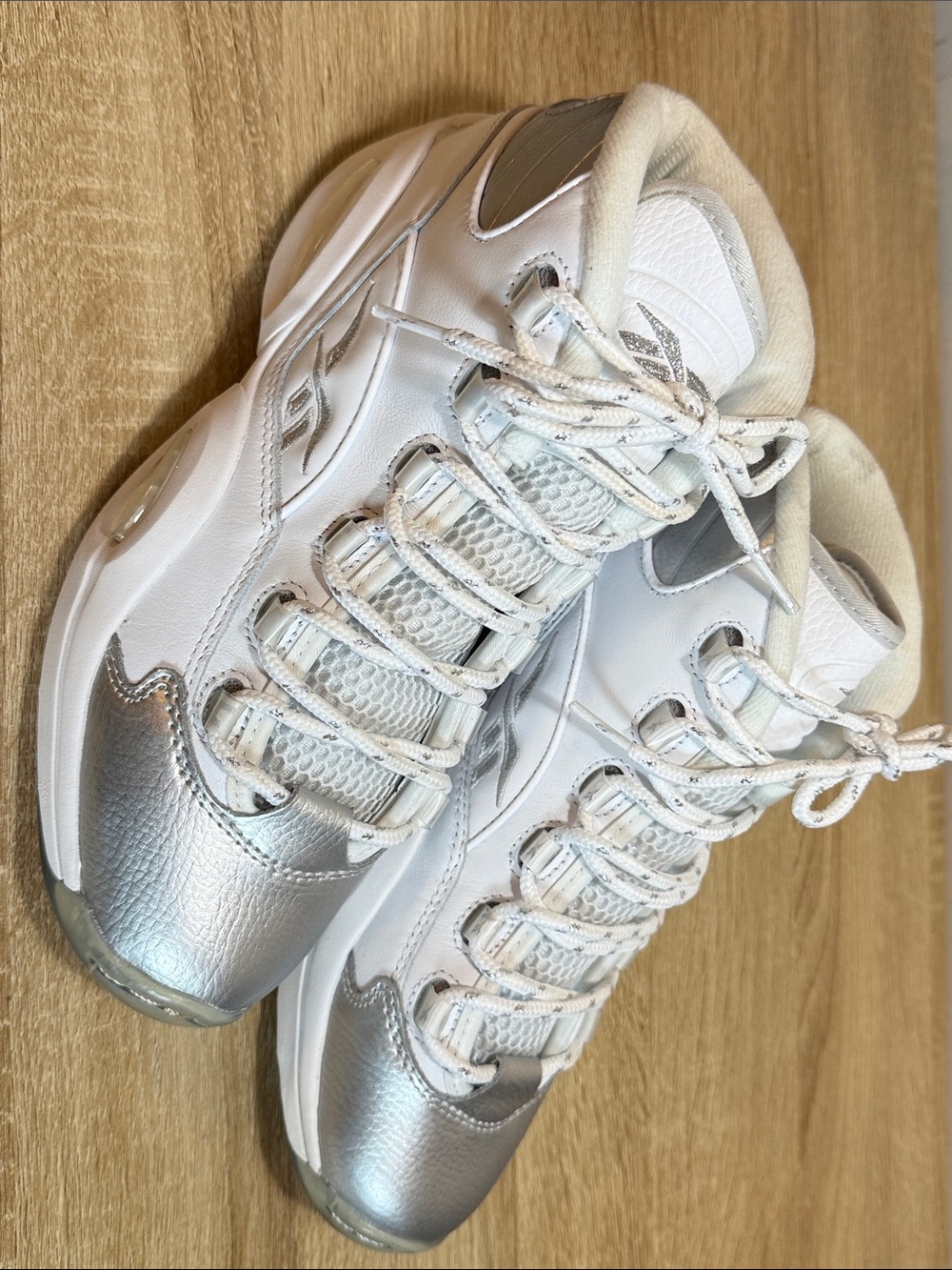 Reebok Men’s size 9 Question Mid 25th Anniversary White Silver Sneakers